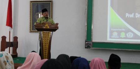 Studium General Ma’had Aly Tebuireng, Prof. Ahmad Zahro Jelaskan Hadis Ahkam Perspektif Fikih Kontemporer