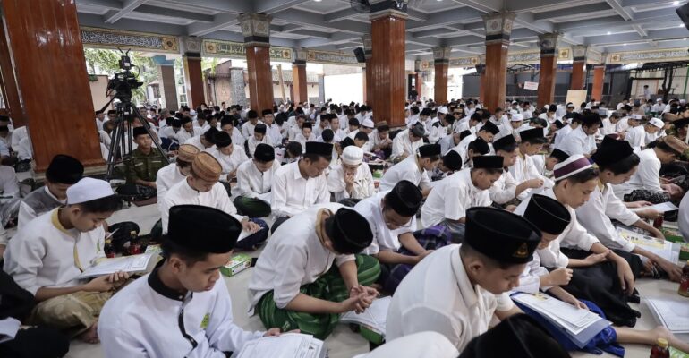 Suasana Ngaji Hadis Tebuireng